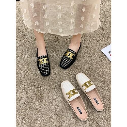 Slippers outdoor womens shoes spring 2021 new low-heeled fashion metal decorative low-heeled mules