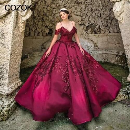 Burgundy Quinceanera Dresses 2021 Sweet 15 Spaghetti Straps Off The Shoulder Princess Party Ball Gown Lace Appliques Satin