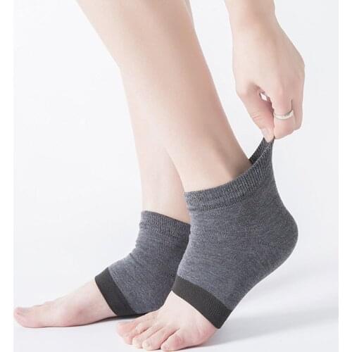 1pair New Gel Heel Socks Moisturing Spa Gel Socks Feet Care Cracked Foot Dry Hard Skin Protector
