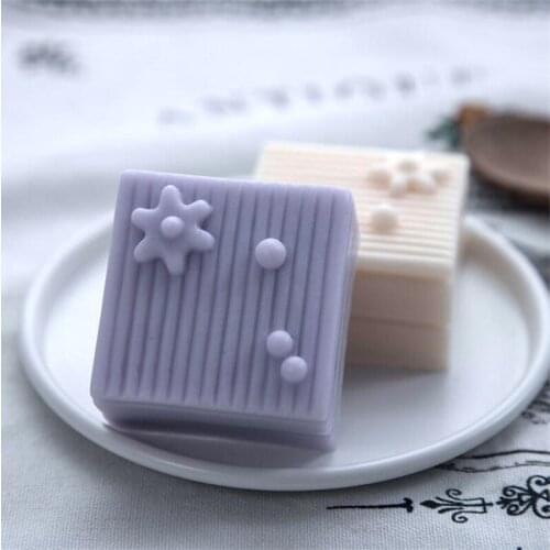 Square Silicone Soap Molds DIY Candle Aromatherapy Mould Fondant Cake Baking Mold Resin Crafts Handmade Soap Decoration