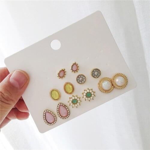 Dowaka Stud Earrings