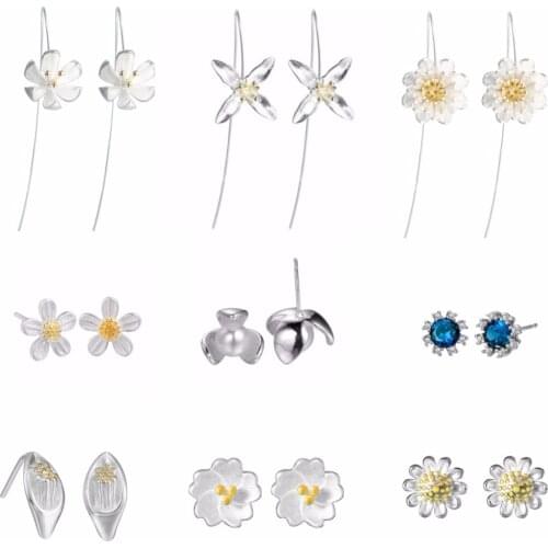 QIAMNI Trendy Elegant Shiny Daisy Lotus Flower Ginkgo Stud Earring For Friend Lover Birthday Gifts Women