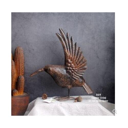 Unique american-style old iron art exhibition wings want birds to live in garden garden courtyard decoration culpture statue