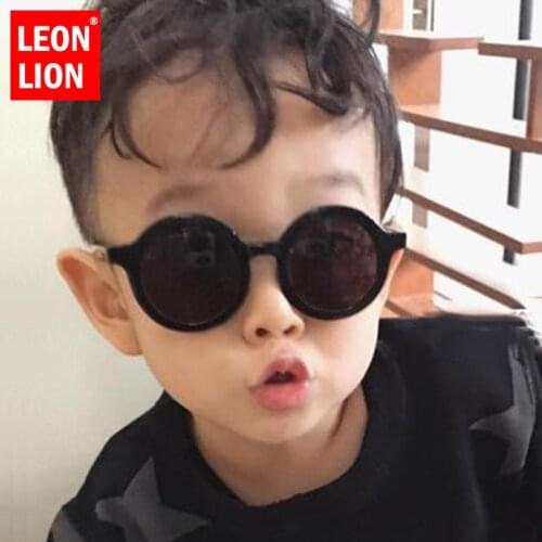 LEONLION Round Kids Sunglasses Punk Children Sunglasses Classic Brand Designer Eyeglasses Pink Goggle Shades for Boy Girl