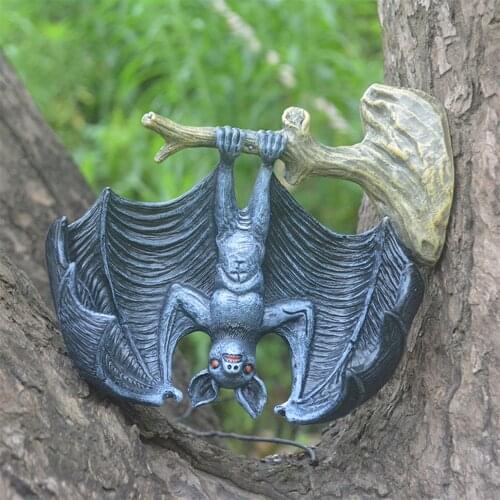 Decorative Pendant, Outdoor Cartoon Bat Shaped Hanging Ornament Resin Artware for Garden Park