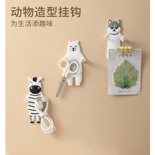 2021New style Cute animal shape fun hook Reusable hands and feet can be bent Glue hook door wall decoration hook