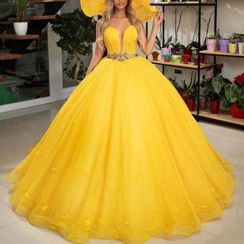 2021 Custom Made Yellow Green Plus Size Women Ball Gowns Sweet 16 Dresses Gowns Prom Dresses Quinceanera Dresses Gowns