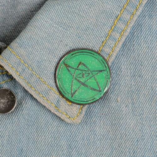 Green Round Pentagram Brooches Game "The Call of Cthulhu" Smashed Spill COC TRPG Game Lapel Pin Network Play badge Jewelry