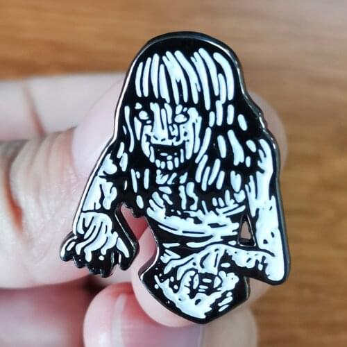 Junji Ito Enamel Pin Female Ghost Brooch Creepy Comics Badge Japans Master of Horror Jewelry