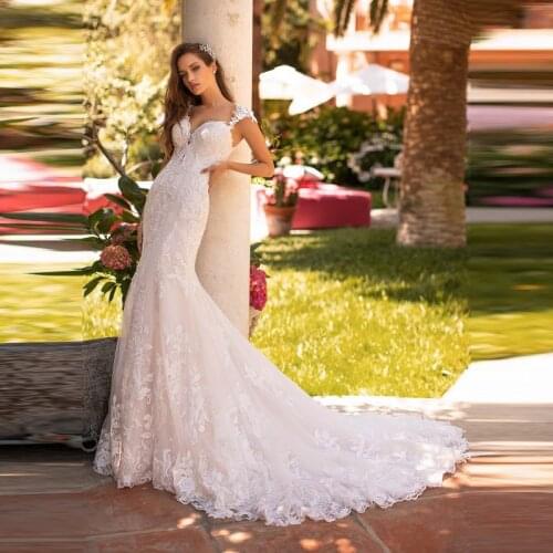 Delicate On Sale Lace Mermaid Back Out Bridal Wedding Gowns Cap Sleeves Sweetheart Wedding Dresses for Bride Court Train 2020
