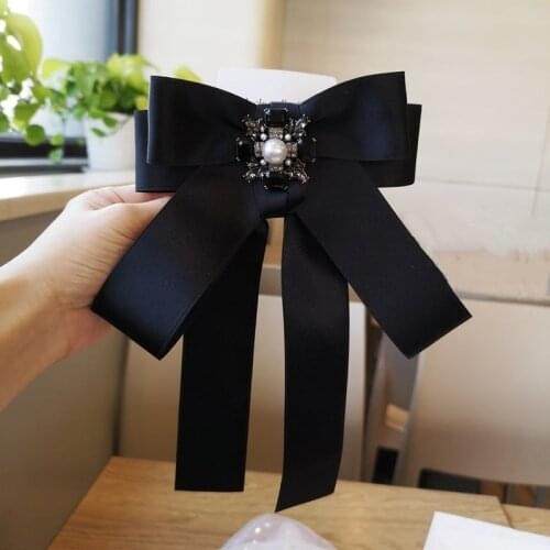 New Balck Bow Tie Brooch Fabric Cloth Art Rhinestone Necktie Brooches Large Shirt Collar Jewelry Gifts for Women Accessories