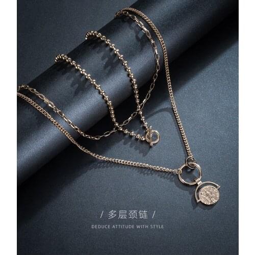 Multi-layer decorative necklace, luxury luxury luxury small hip-hop sweater chain short European and American jewelry