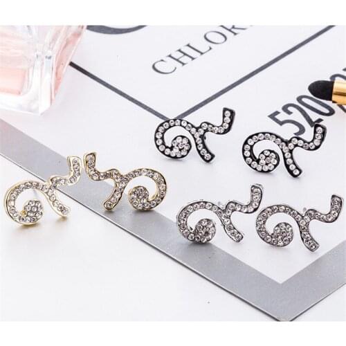 2020 New Crystal Earrings for Women ear cuff Rhinestone earrings Gifts oorbellen voor vrouwen Stud Ear Earings Fashion Jewelry