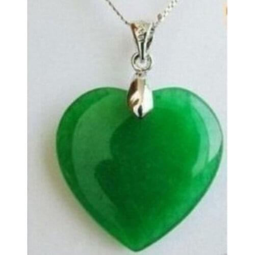 Free Shipping >> Green jade Heart Shape Silver Pendant /necklace