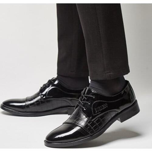 Mens Dress Shoes Pointed Toe Business Wedding Formal Derby Flats Shoes Zapatos Hombre Classic Gentleman Shoes