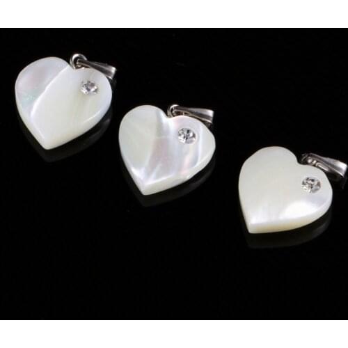 Natural white shell Heart-shaped Pendant Exquisite charms for Jewelry Making DIY earring Necklaces Accessories 15*17MM