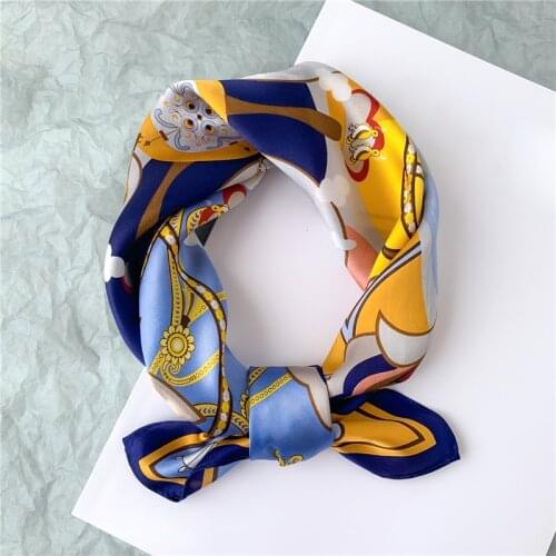 2021 Women Silk Scarf Print Smooth Hair Scarves Fashion Lady Foulard Bandana Natural Neck Tie Design Print Neckerchief New