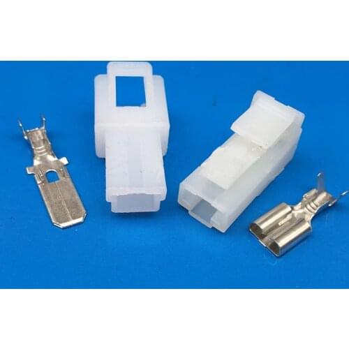 DJ7011A-6.3-11-21-a hole a plastic shell car connector jacket