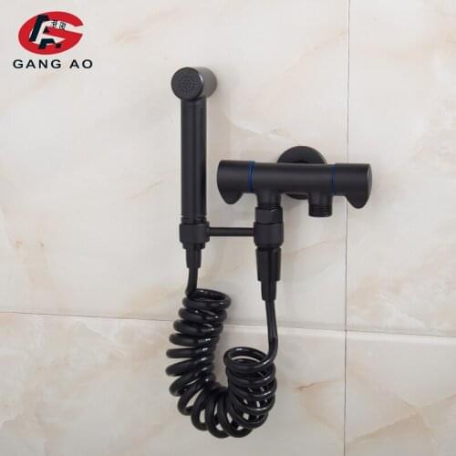 All-copper Pressurized Golden Toilet Spray Gun One Into Two Out Angle Valve Clean Body Bidet Nozzle Shower Rinse Bathroom Faucet