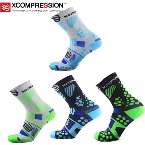 Mens High quality Professional brand sport socks Crew Bike Footwear Stockings Barreled personality style Womens Cycling Socks