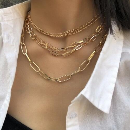 FLOLA Gold Cuban Link Chain Necklace Choker For Women Multi Layer Lock Curb Link Necklaces Punk Trendy Jewelry Women Gift nker04