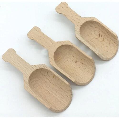 3pcs Yellow Mini Wooden Scoops Bath Salt Spoon Candy Flour Spoon Scoops Kitchen Utensils -3x7.8cm