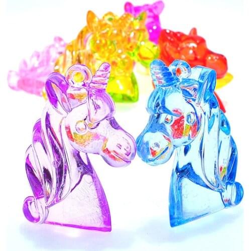 Free Shipping Kawaii Crystal Acrylic Animal Horse Chunky Necklace Pendants Plastic Jewelry Ornament Charms 47pcs 33*14*49mm