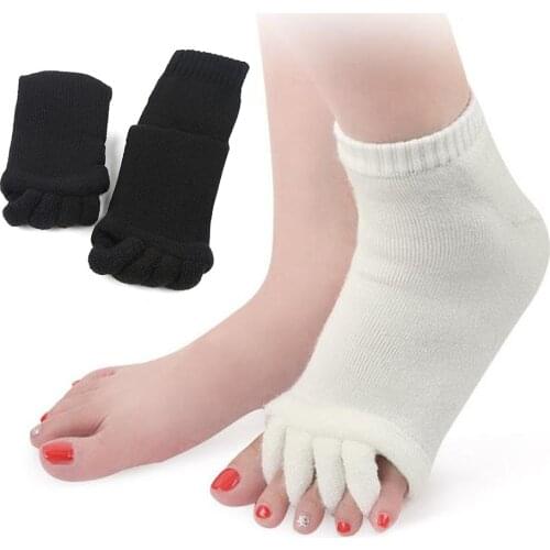 Toe Separator Toe Socks Valgus Corrector Orthotic Feet Bone Thumb Adjuster Pedicure Sock Straightener