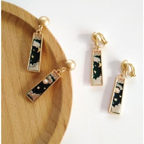 Vintage Chinese Japanese Heng Feng Style folk-custom Cloud Sun Moon Clip On Earrings Non Piercing No Pierced Ears Earrings