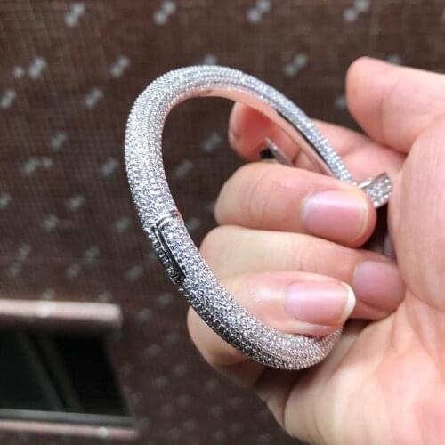 Luxury Full Of Diamonds Huge Big Hravy Round Spike Bracelet For Women With AAA Cubic Zircons Brand Jewelry