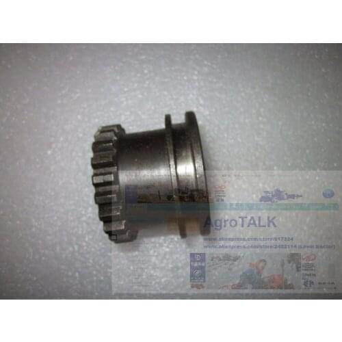 Coupler with Part number: 18.37.212 for Fengshou Estate FS180-3 / FS184 with engine