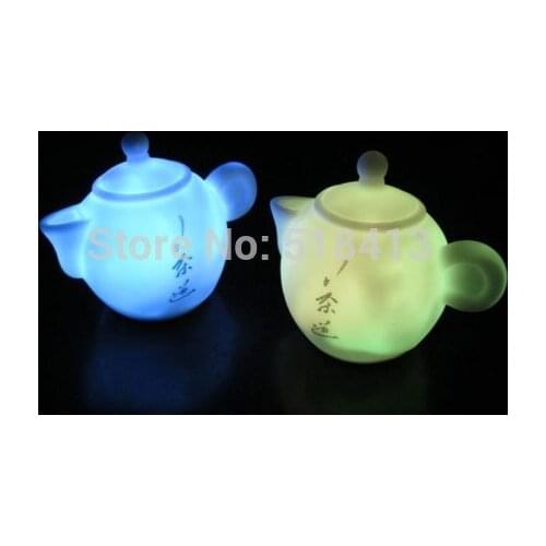 Teapot small toy Gags & Practical Jokes Teapot Small Night Light Colour Changes Kindergarten Childrens Toys Unisex Movie Tv
