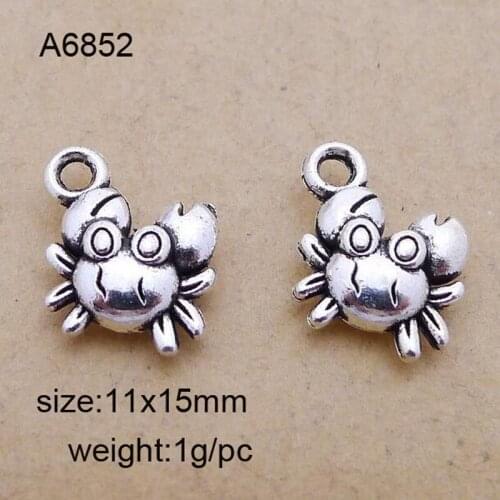 50pcs/lot Antique Silver Alloy Crab Charms Pendants Findings Accessories