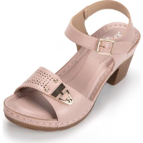 Summer Sandals New 2021 Square Heel Fashion Women Sandals Big Size 36-42 Buckle Strap Sandals Woman Outside Beach Designer Shoes