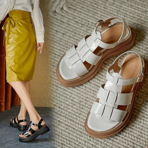New Women Sandals Sheepskin Platform Sandal Fashion Summer Buckle Strap Womens Shoes Leather Gladiator Sandals Large Size 34-42