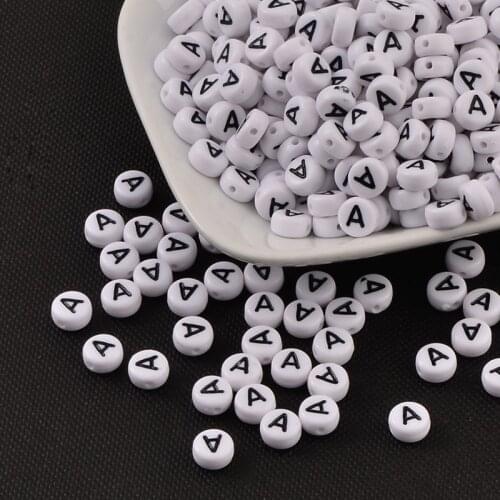 100pcs Acrylic Letters Beads Alphabet A-Z Flat Round Black DIY Jewelry Accessories Necklaces Bracelets Crafts Making White 7x4mm