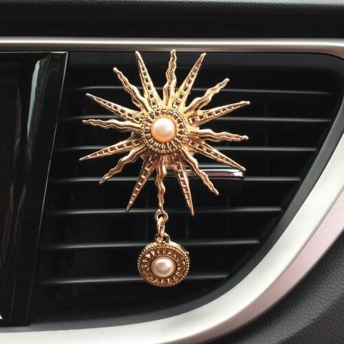 Sun god pattern car outlet perfume Clip car air freshener Solid Balm Diamond bling car decoration interior auto accessorie