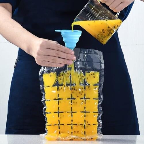 10pcs Disposable Ice Bag DIY Summer Juice Beverage Ice Mold Ice Makers Cold Drinks Ice Bag with Funnel