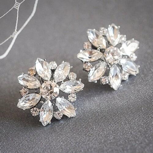 Huitan Gorgeous Cubic Zircon Stud Earrings for Women Wedding Engagement Bridal Silver Color Earring Fashion Jewelry High Quality