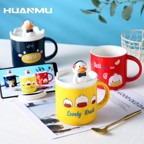 Japanese Ceramic Cute Duck Coffee Mug with Lid Cartoons Creative Phone Holder Porcelain Breakfast Milk Oatmeal Cup Drinkware