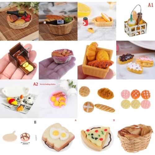 Miniature Food Tool Bread Toast Hot Dog With Basket Dining Room Bakery Pastry Kitchen Decoration Pretend Play Toy 1:12 Dollhouse
