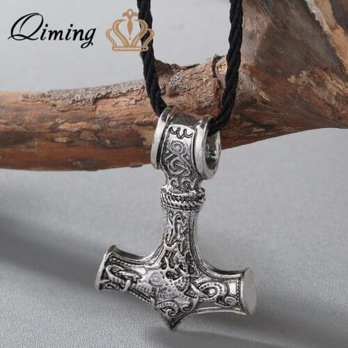 QIMING Vintage Men Jewelry Norse Necklace Viking Thors Thors Hammer Celtic Knot Wolf Mjolnir Pendant Necklace W