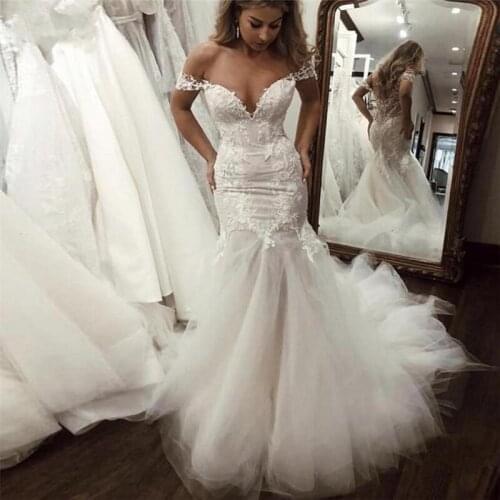 Sexy Lace Appliques Mermaid Wedding Dresses 2020 Deep V-neck Off The Shoulder Wedding Gowns Bridal Gowns Robe De Mariee