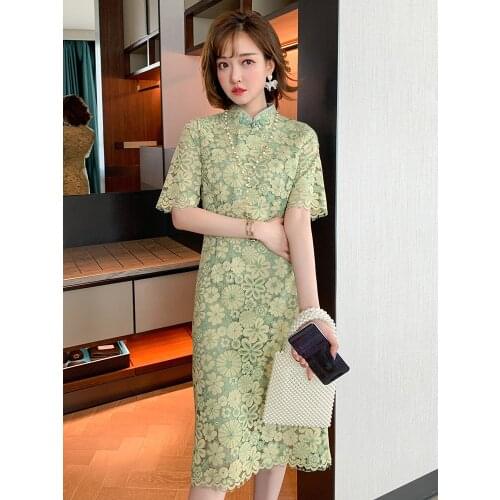 Womens dress with retro stand collar lace hook flower cheongsam 2021 Spring new