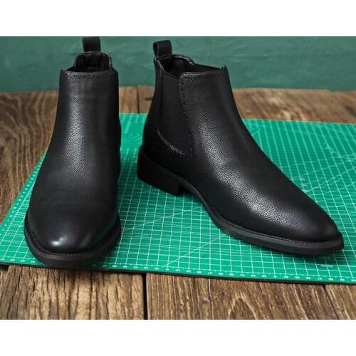 Chelsea Boots for Men Male Luxury Designer Shoes Men Motorcycle Boots Men Pointed Toe Ankle Boots Man Leather Shoes for Man 2021
