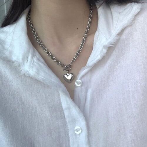 Harajuku Vintage Love Necklace Peach Heart Collar OT Buckle Neck Strap Punk Street Metal Style Silver Clavicle Chain Accessories
