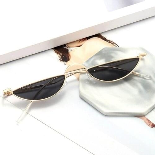 2019 Sexy Slim Fashion Women Sunglasses Tiny Cateye Designer Sun Glasses For Woman Designer Brand Cat Eye Shades