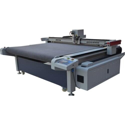 AccTek Auto feeding oscillating knife blade 1600*1000mm cutting machine high speed cutting fabric leather PVC cutter machines