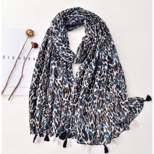 2020 Fashion Leopard Print Tassel Scarf Shawls Long Viscose Winter Beach Hijab Wrap Scarves Free Shipping