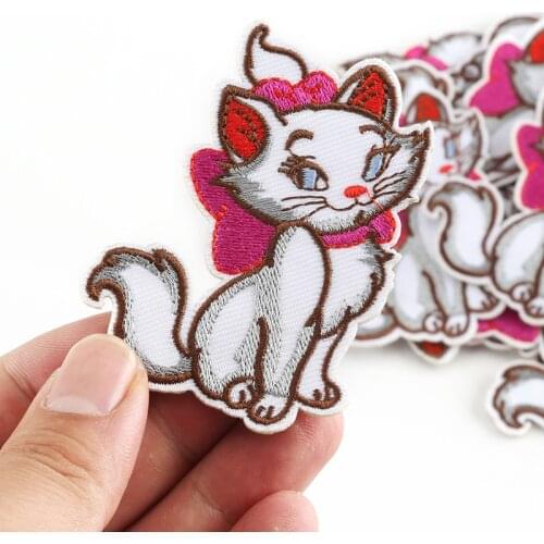 50pcs/lot Weird Stuff Cartoon Cat Embroidery Patches Letters Clothing Decoration Accessories Diy Iron Heat Transfer Applique